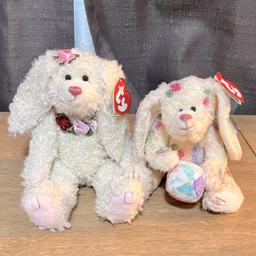 TY attic treasures 1993 first edition Rosalyne and Georgia.